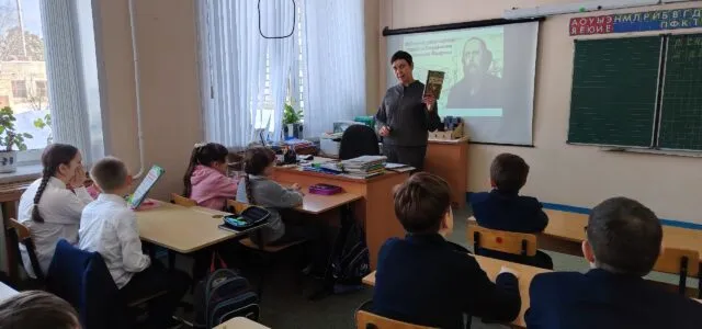 Литературный час «Писатель мудрых сказок»